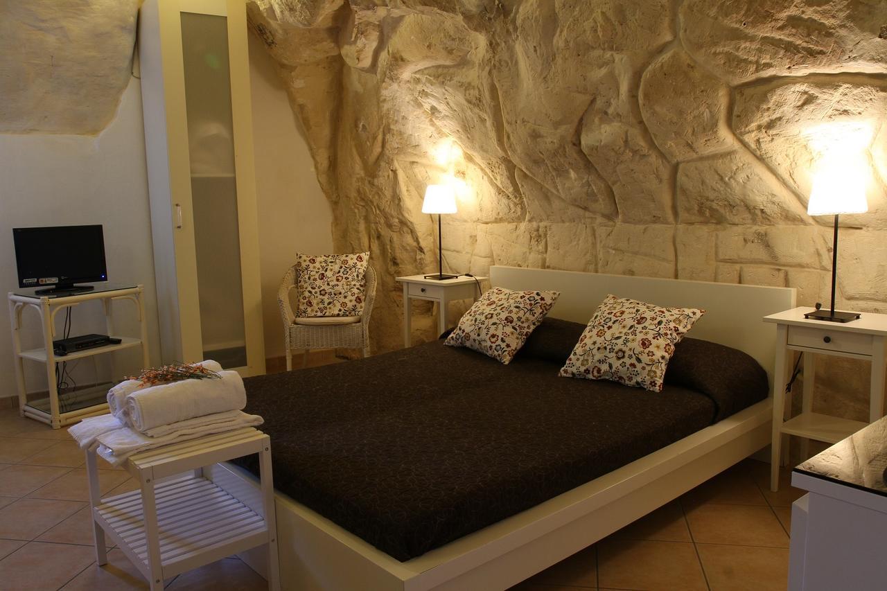 Agora Nei Sassi Villa Matera Exterior photo